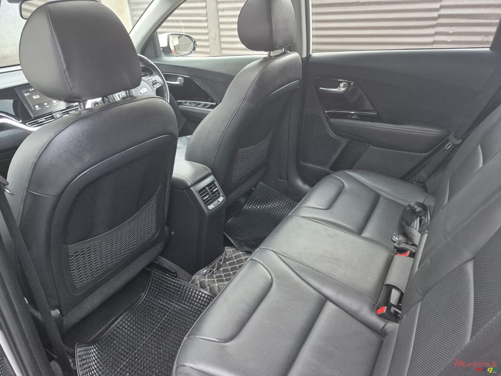 2020' Kia Niro Eco Hybrid photo #7