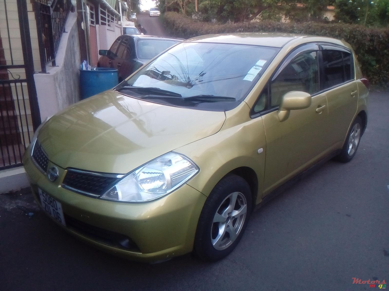 2006' Nissan Tiida photo #3