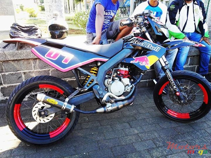 2009' Derbi supermotard photo #1