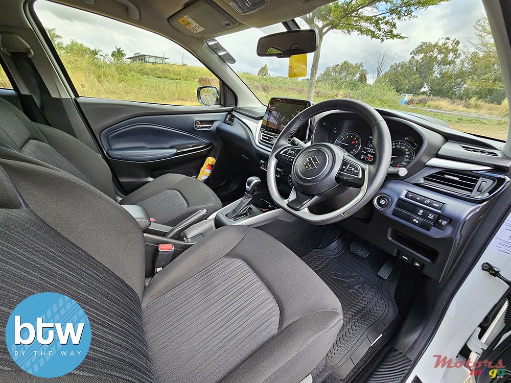 2022' Suzuki Baleno GLX photo #6