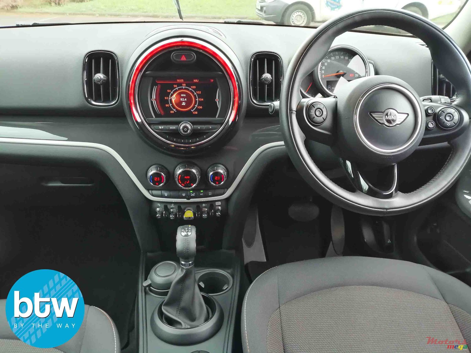 2018' MINI Countryman S Cooper F60 photo #5