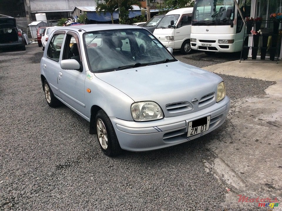 2001' Nissan March AK11 photo #1