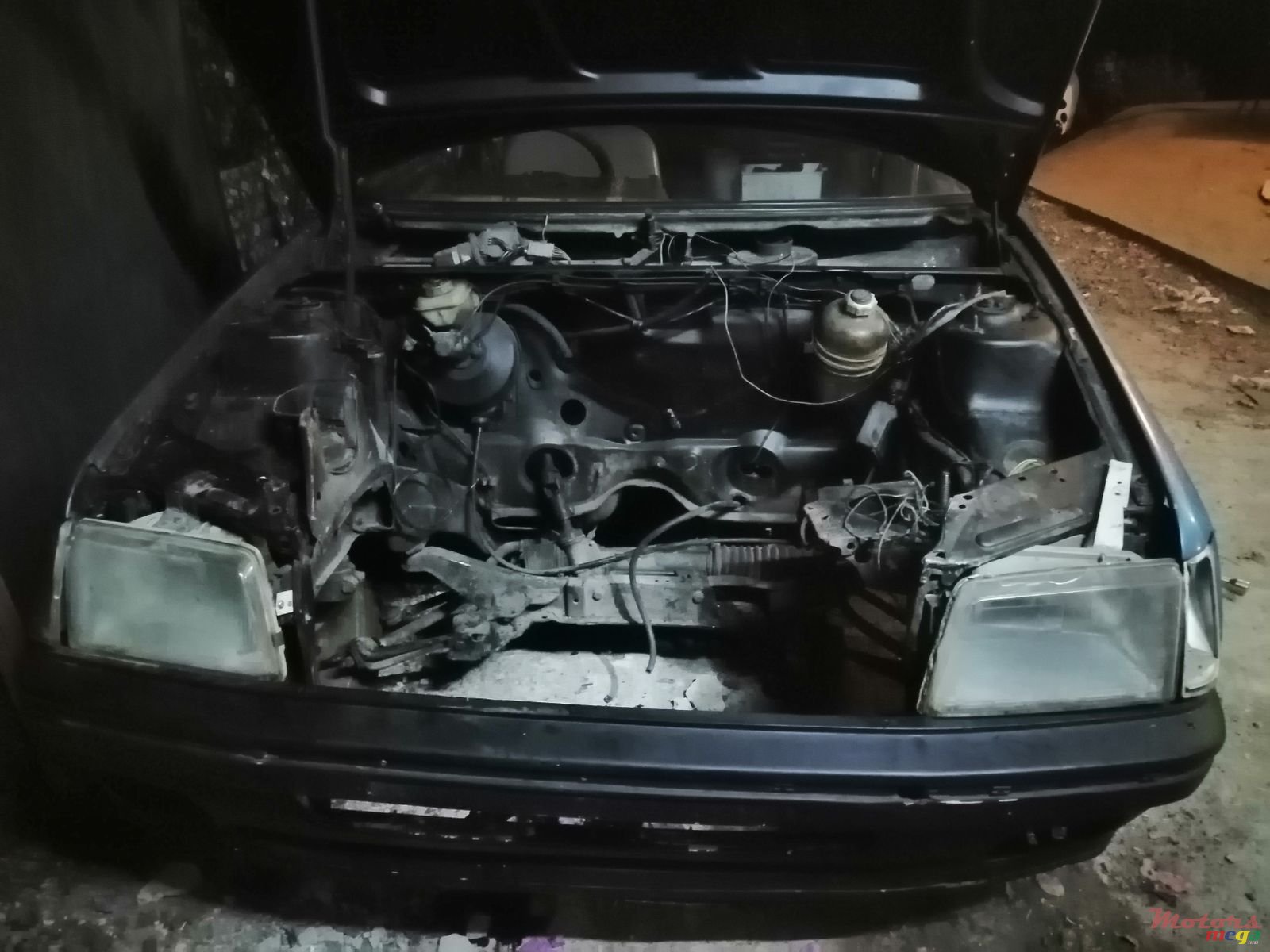 1992' Peugeot 205 photo #1