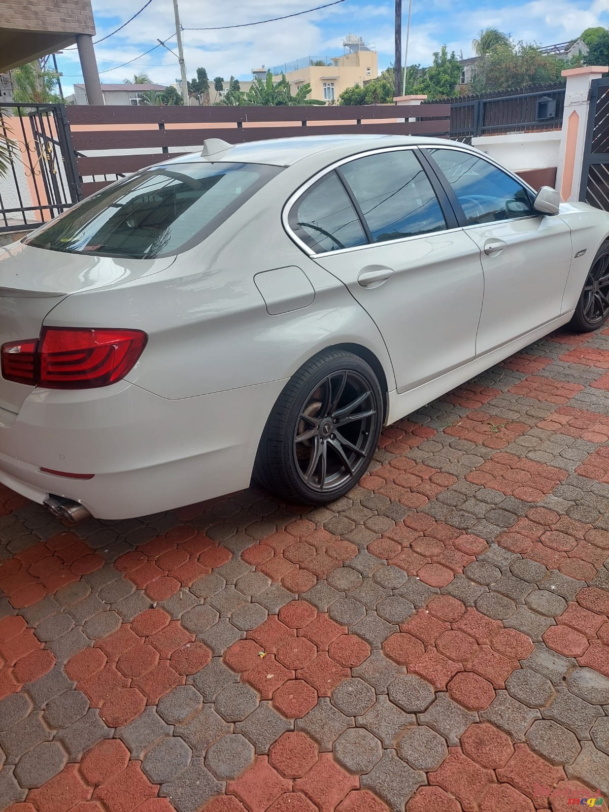 2011' BMW 520 Non photo #5