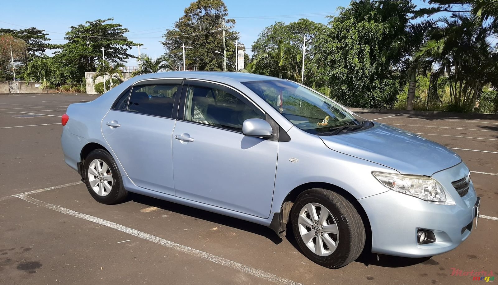 2008' Toyota Corolla photo #2