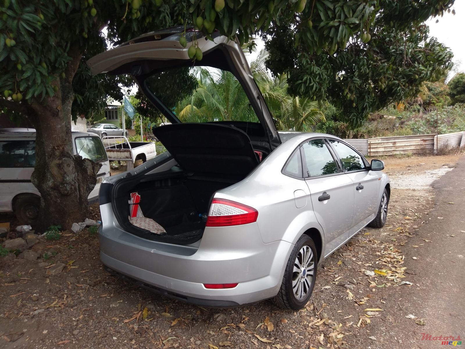 2008' Ford Mondeo photo #4