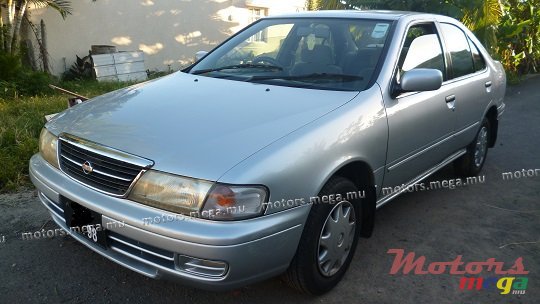 1998' Nissan Sunny photo #1