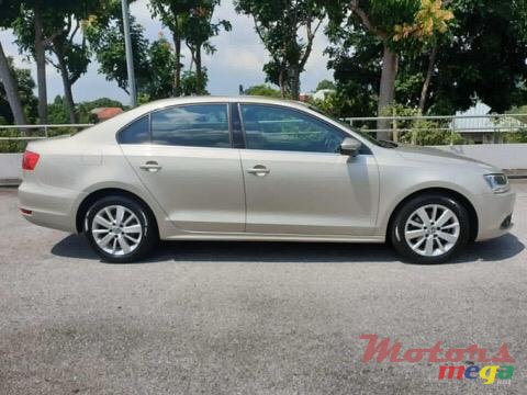 2015' Volkswagen Jetta III photo #4