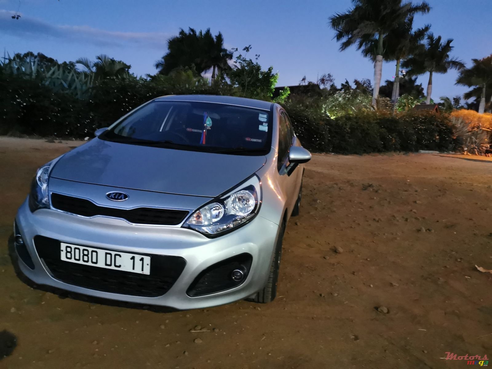 2011' Kia Rio photo #4