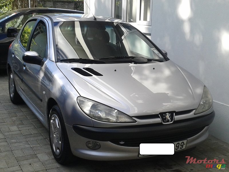 1999' Peugeot 206 photo #1