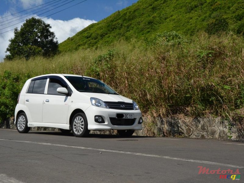 2011' Perodua Viva Elite photo #3