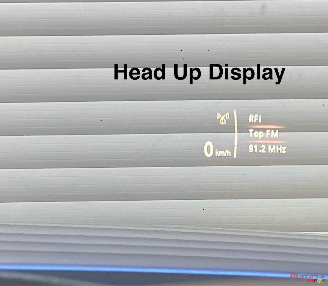 2018' BMW 318 photo #7