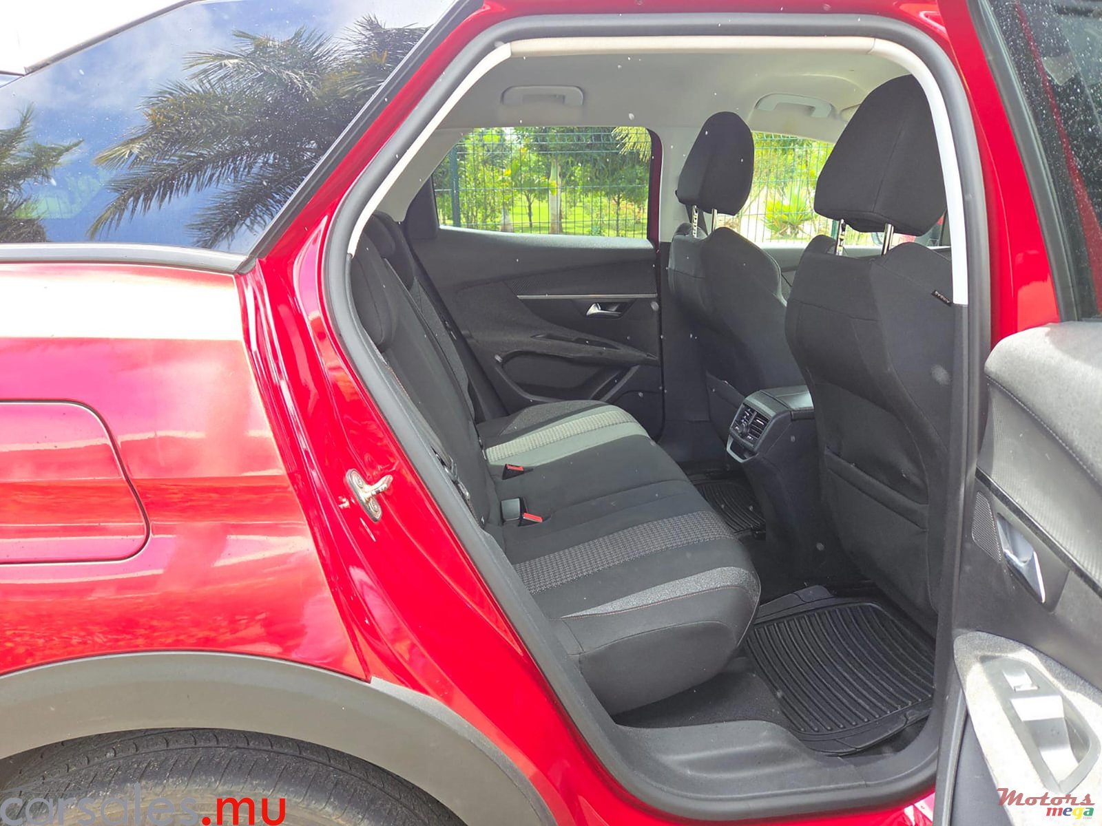 2018' Peugeot 3008 Active 1.2 photo #5