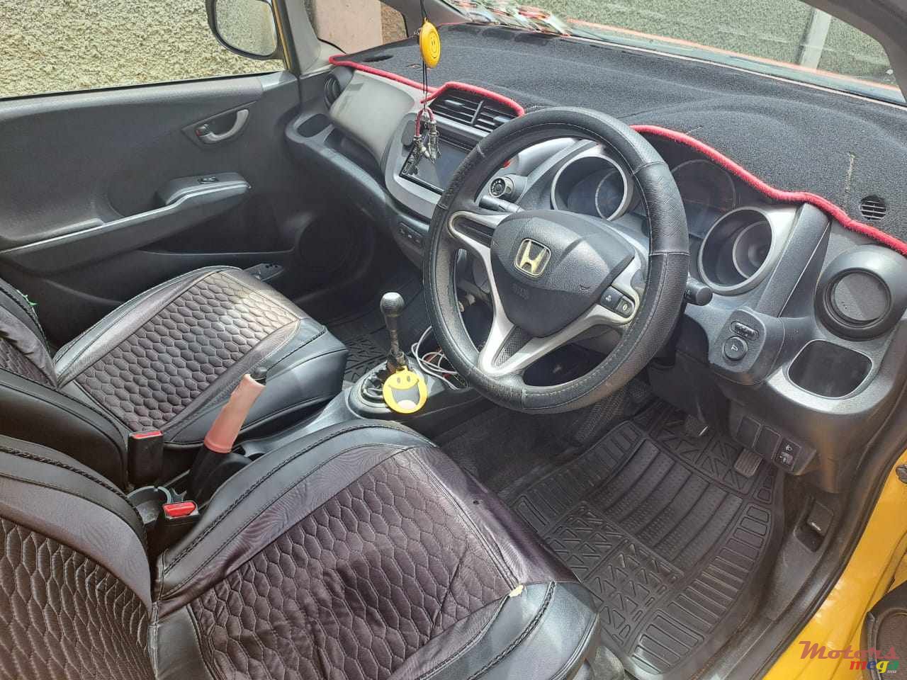 2009' Honda Jazz Vossen Rims photo #4