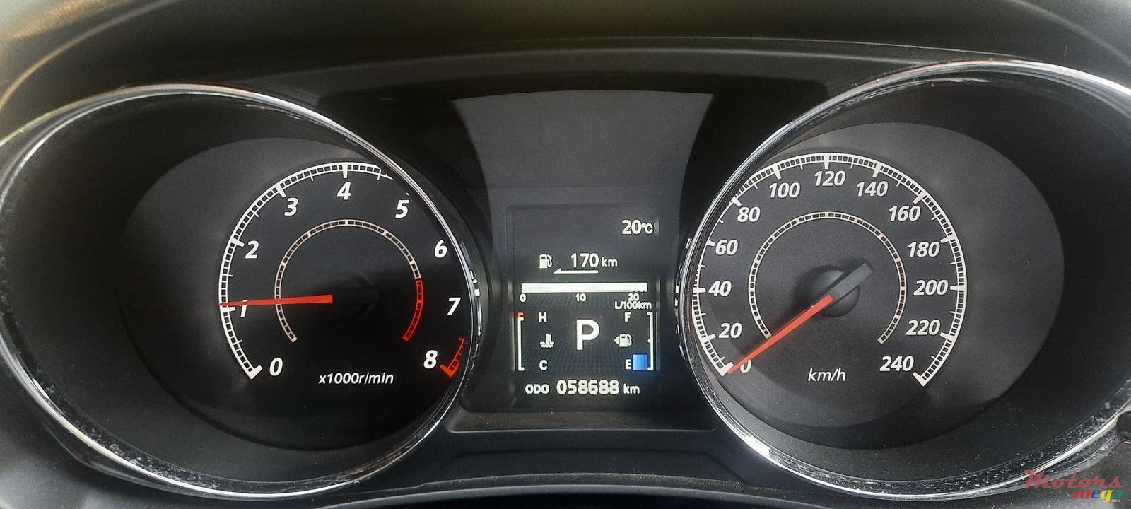 2016' Mitsubishi ASX photo #4