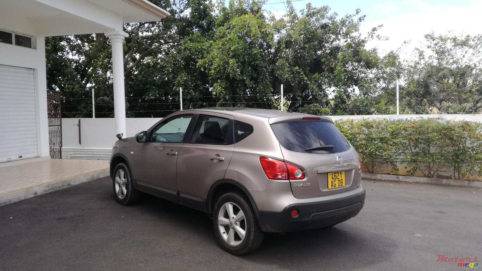 2008' Nissan Qashqai DUALIS 2.00 photo #1