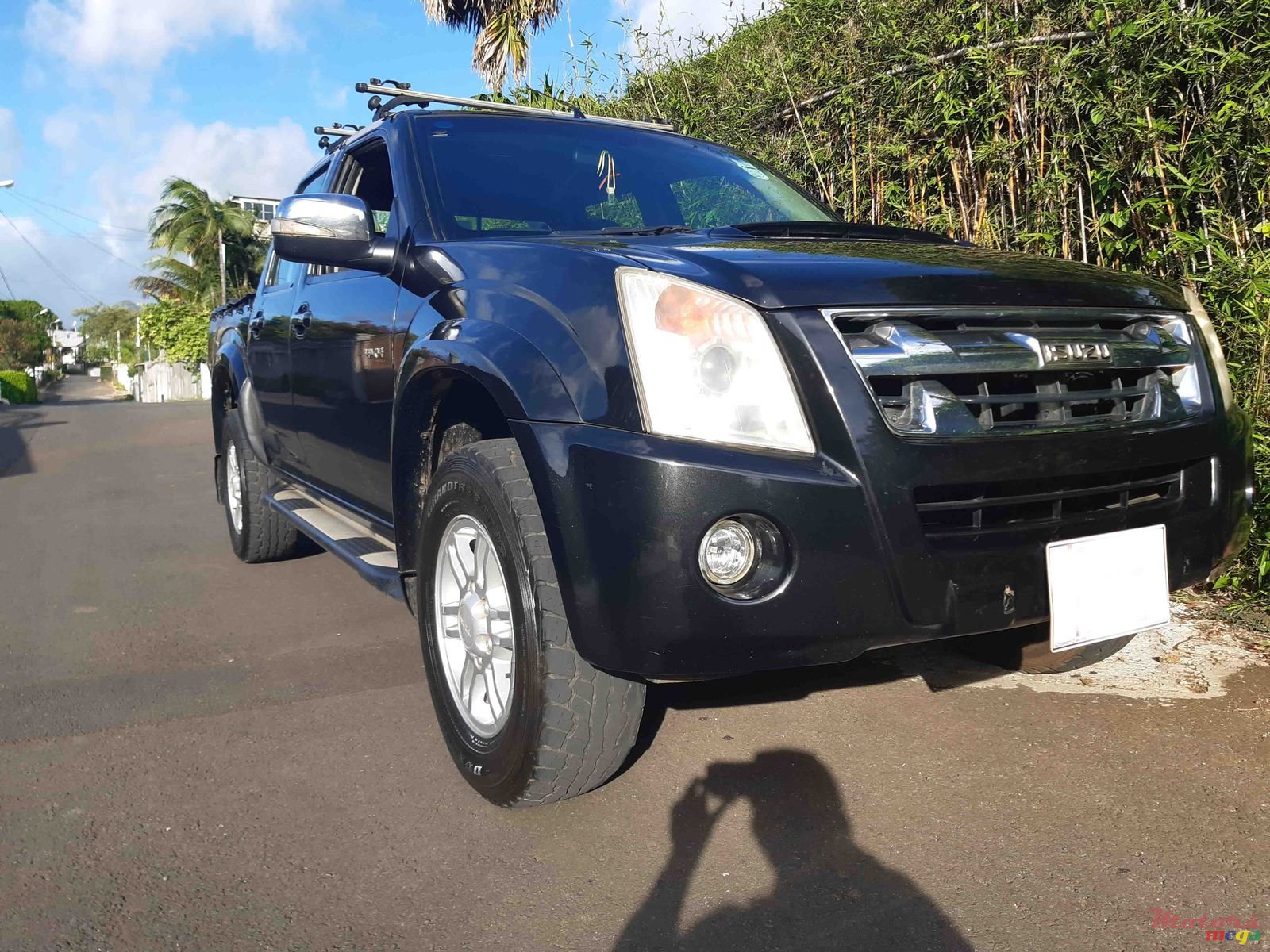 2012' Isuzu KB Series photo #1