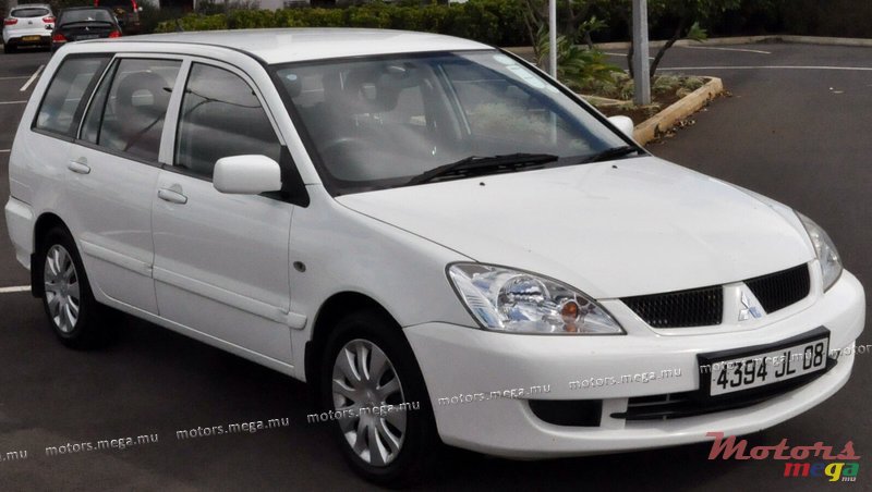 2008' Mitsubishi photo #1