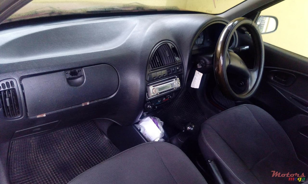 1997' Citroen Saxo photo #6
