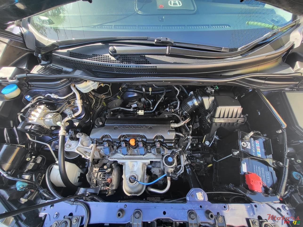 2012' Honda CR-V photo #1