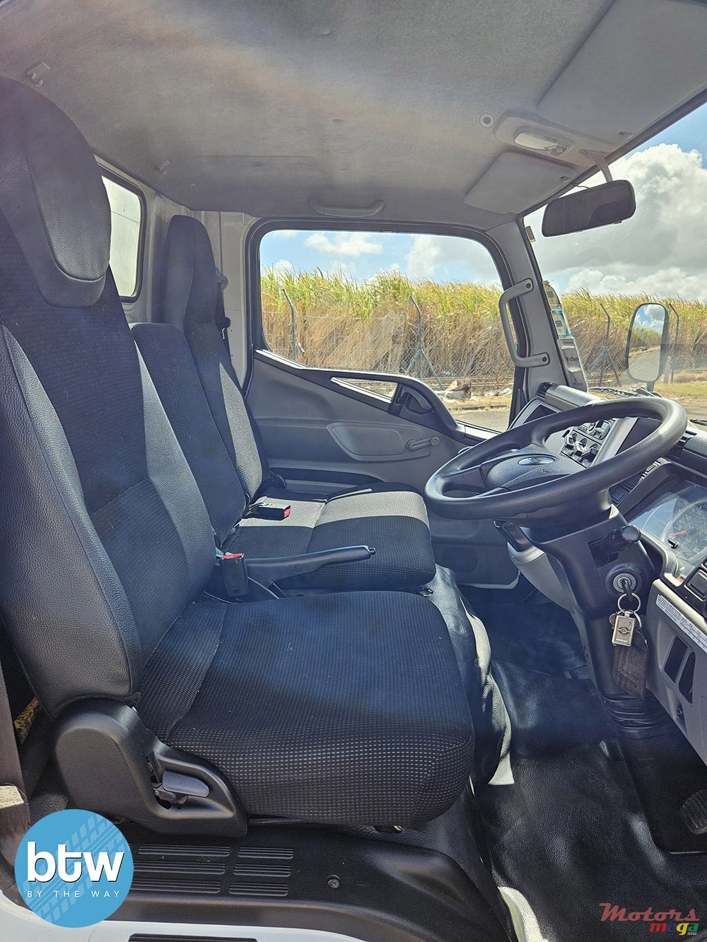 2019' Mitsubishi FUSO FE71CB8R photo #6