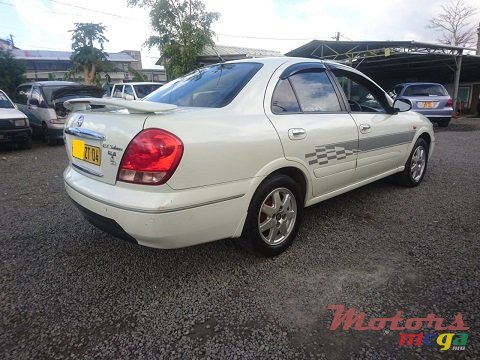 2004' Nissan Sunny N17 photo #3