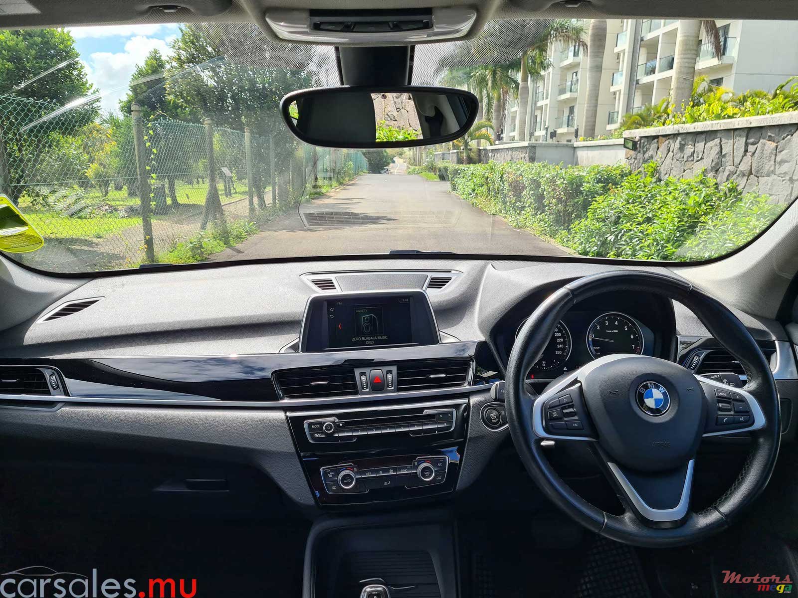 2018' BMW X1 SDrive 18i photo #6