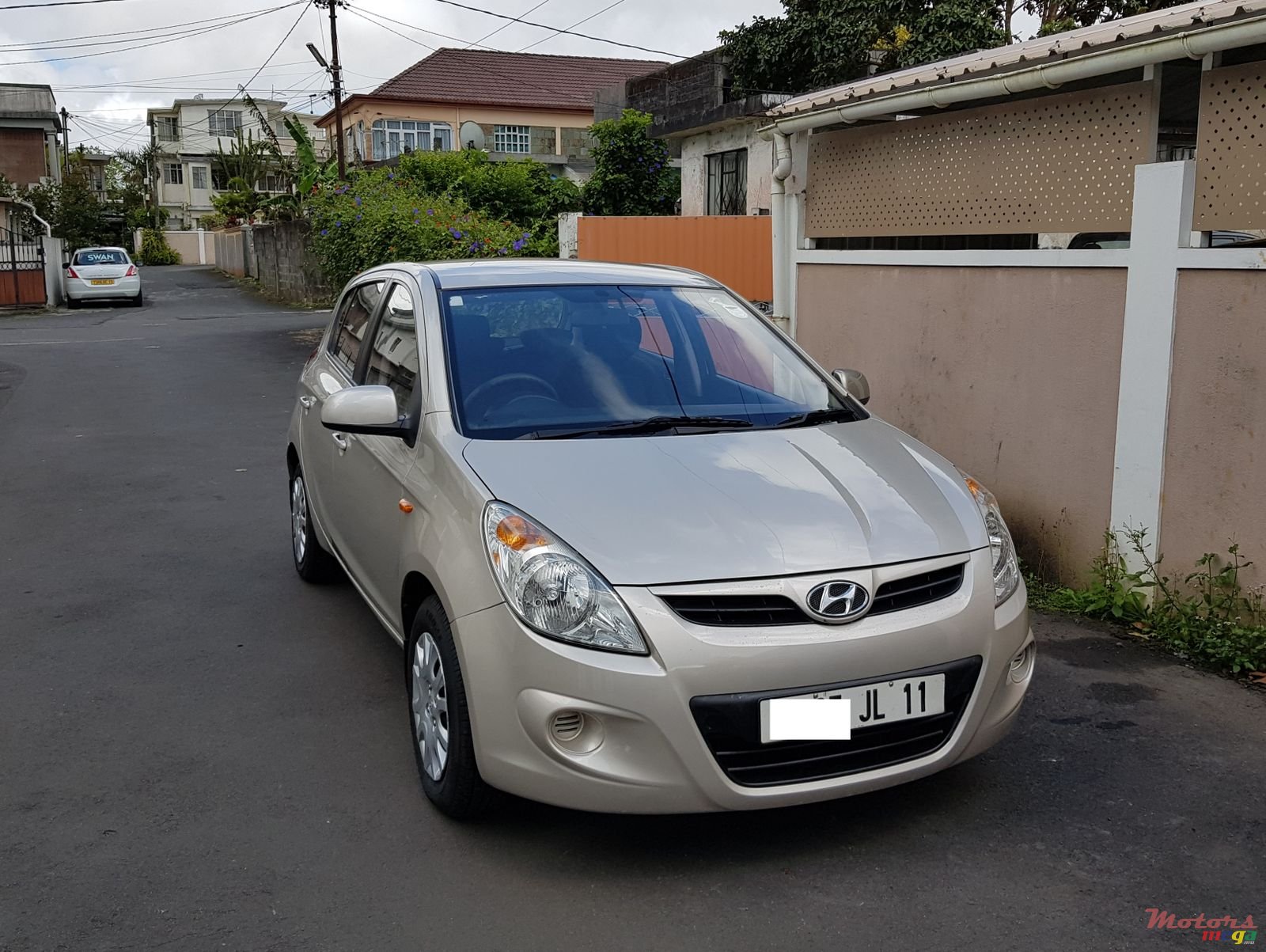 2011' Hyundai i20 photo #1