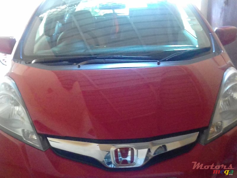 2011' Honda Fit photo #1