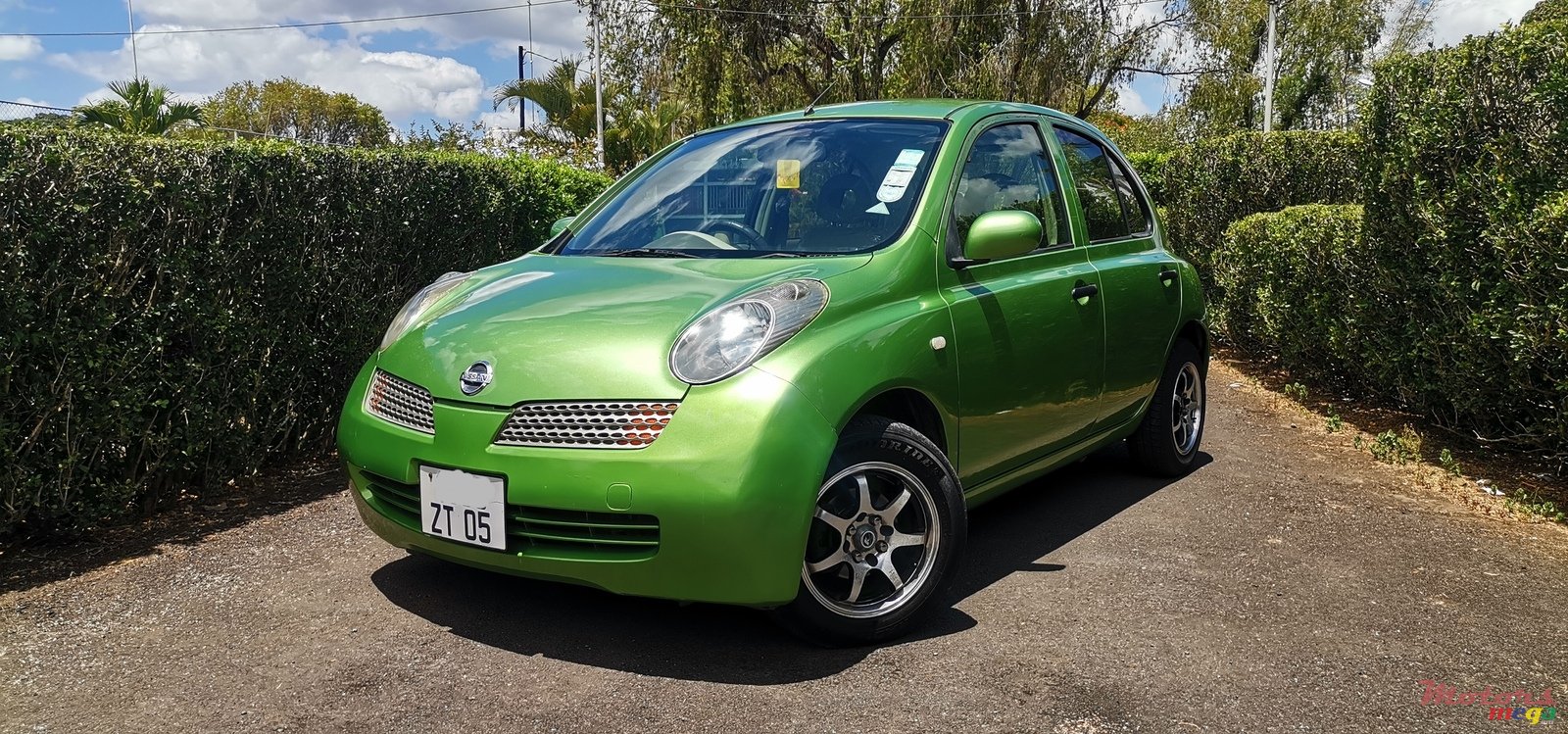 2005' Nissan March photo #3