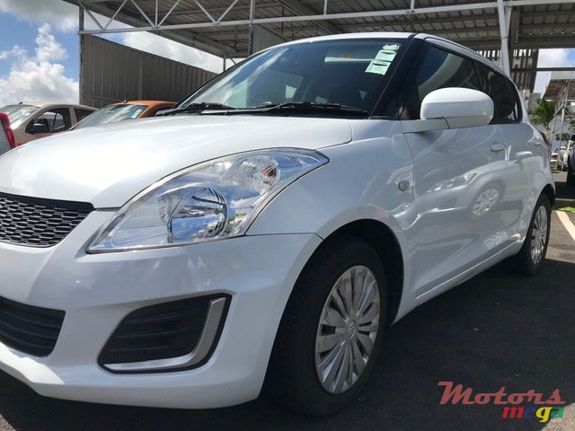 2014' Suzuki SA310 Swift photo #2