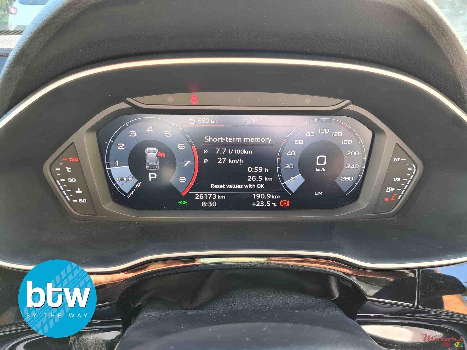 2019' Audi Q3 photo #7