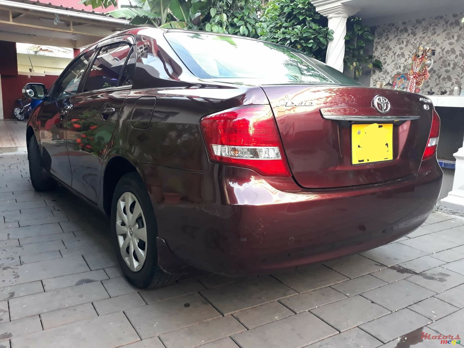 2009' Toyota Axio photo #3