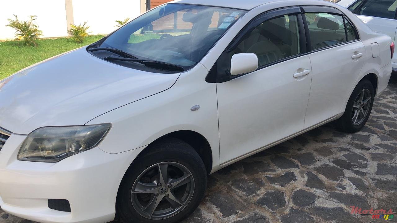 2011' Toyota Axio photo #5
