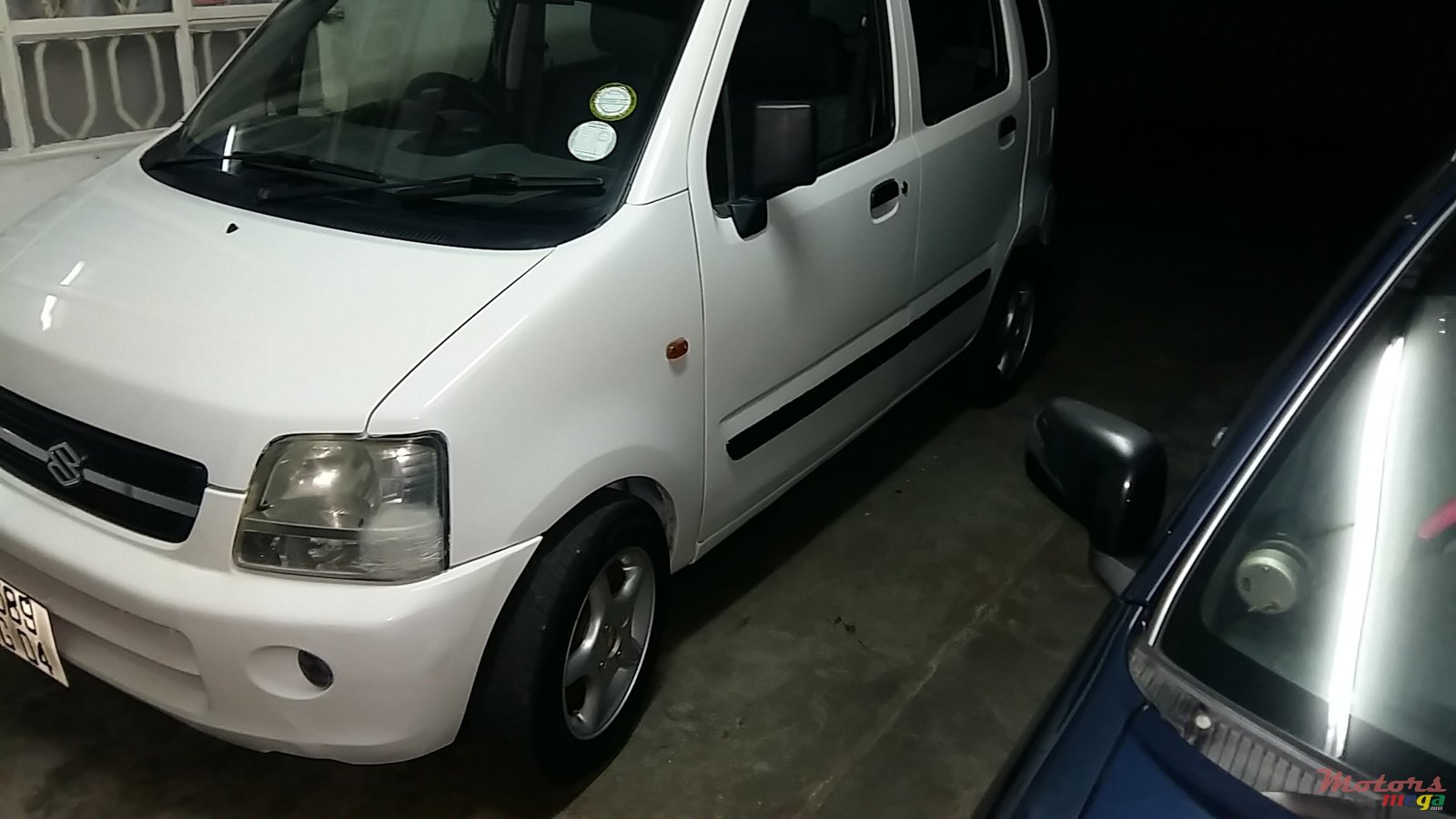 2004' Suzuki Wagon R photo #1
