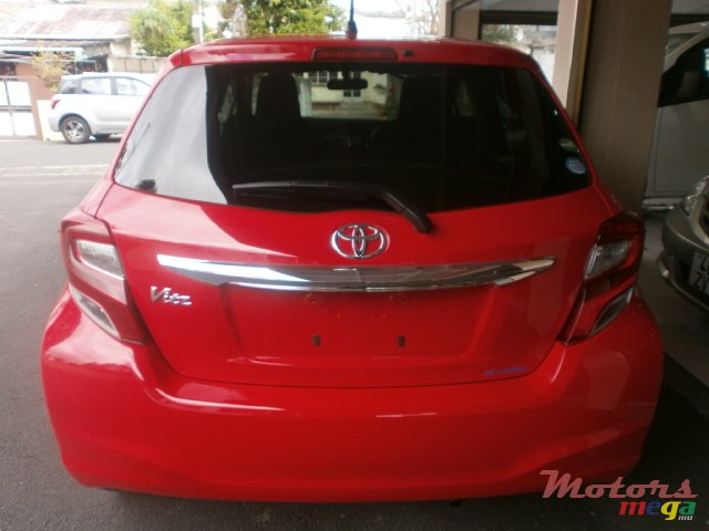 2015' Toyota Vitz photo #6