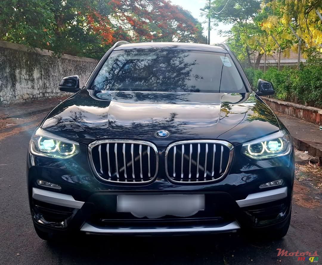 2019' BMW X3 photo #2