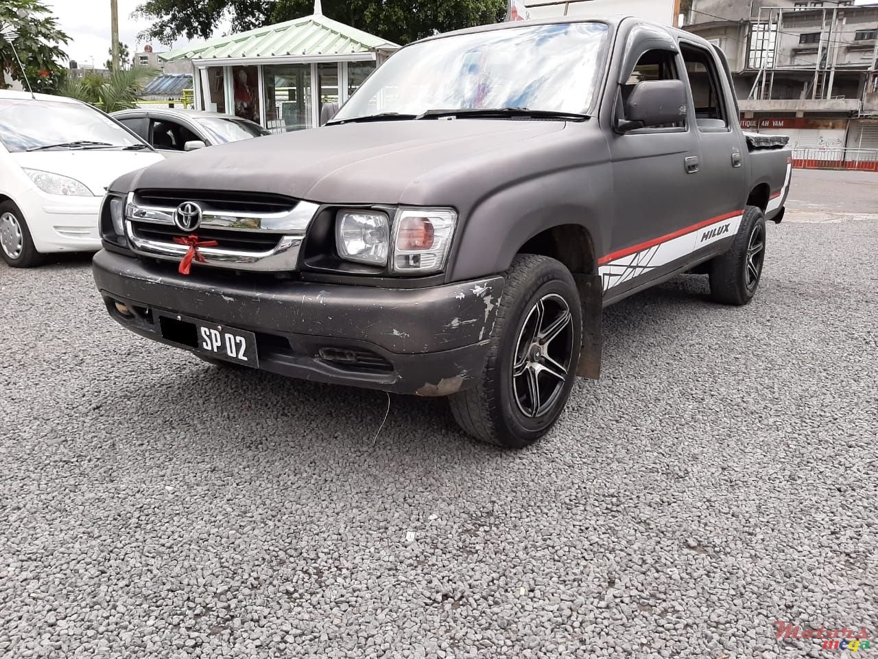 2002' Toyota Hilux photo #4