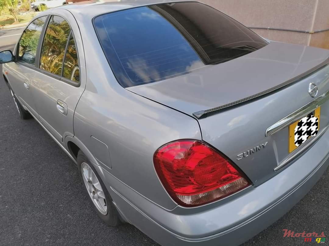 2007' Nissan Sunny photo #3