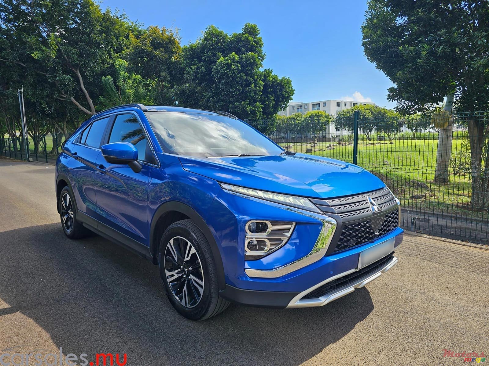 2023' Mitsubishi Eclipse 1.5T Intense photo #2