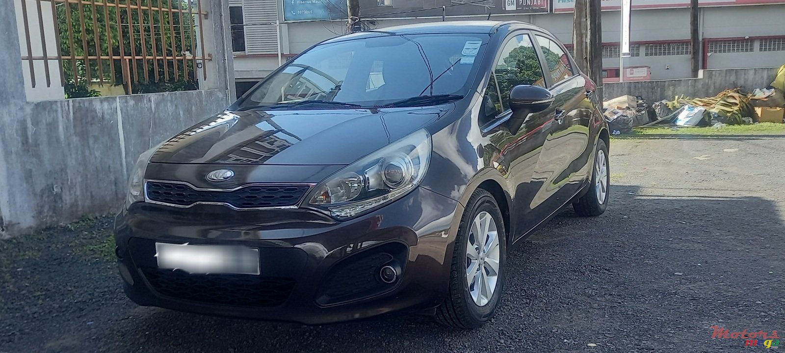 2013' Kia Rio photo #2