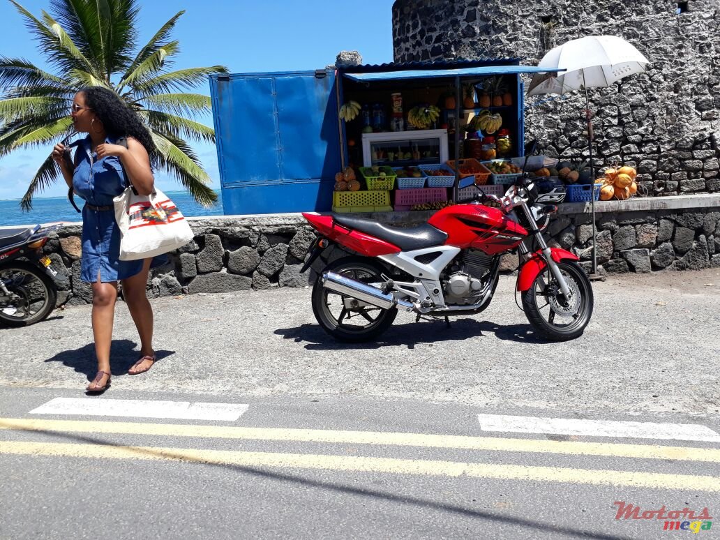 2010' Honda Cbx 250 photo #4