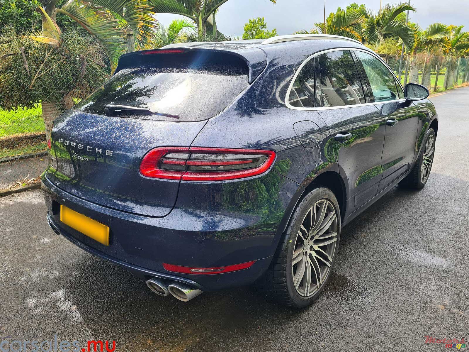 2018' Porsche Macan 2.0 photo #3