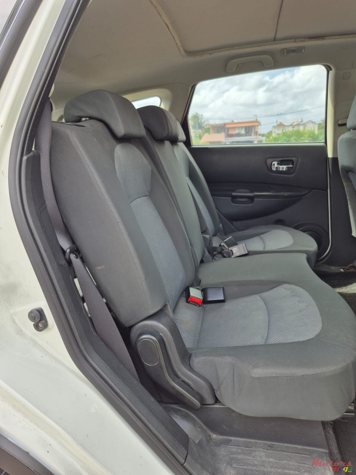 2012' Nissan Qashqai+2 photo #7