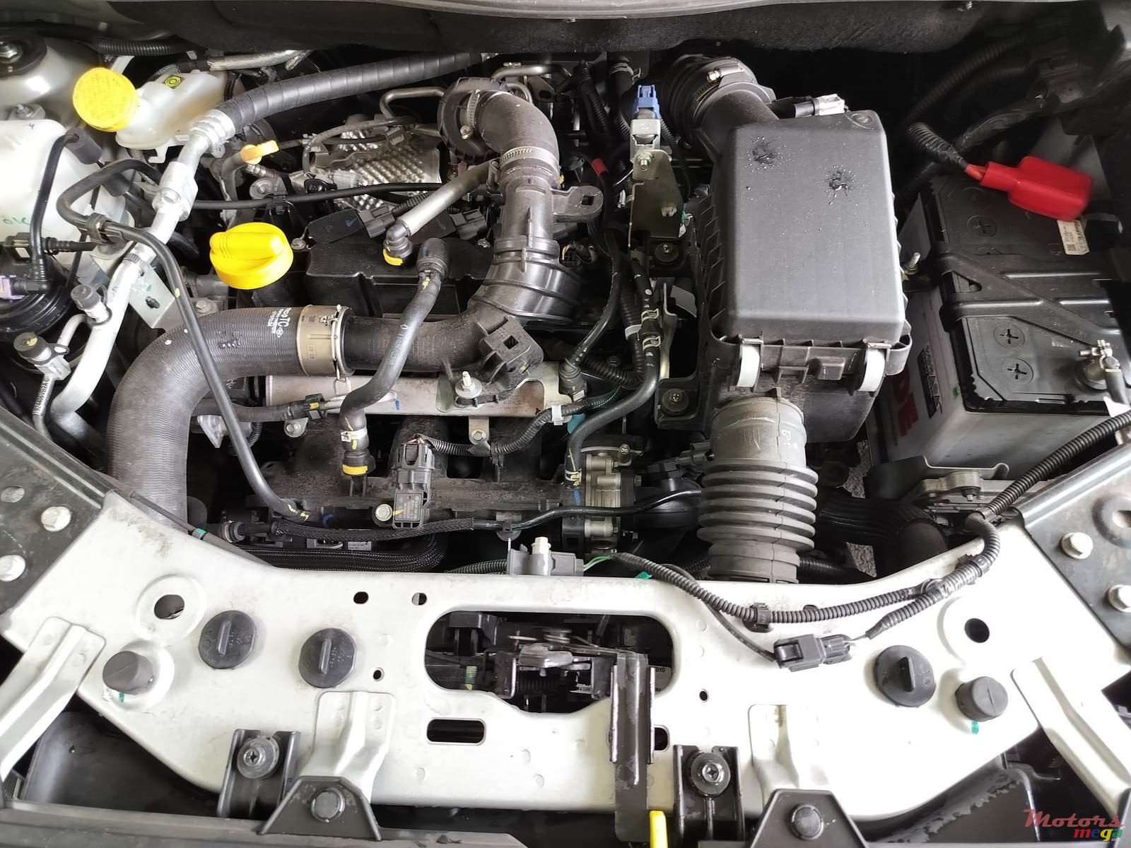 2022' Nissan photo #7