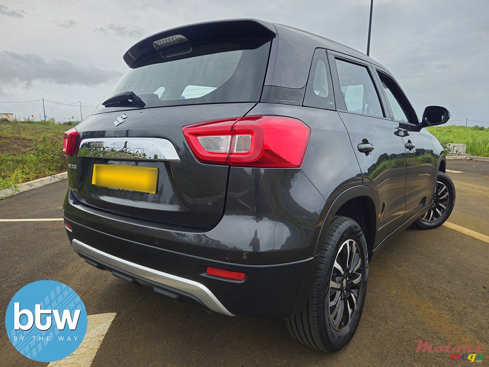 2021' Suzuki BREZZA GLX photo #4