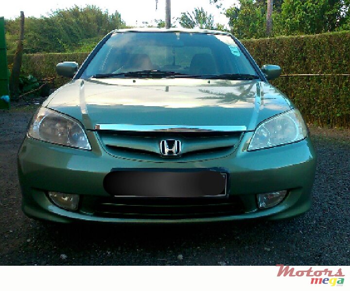 2004' Honda photo #1