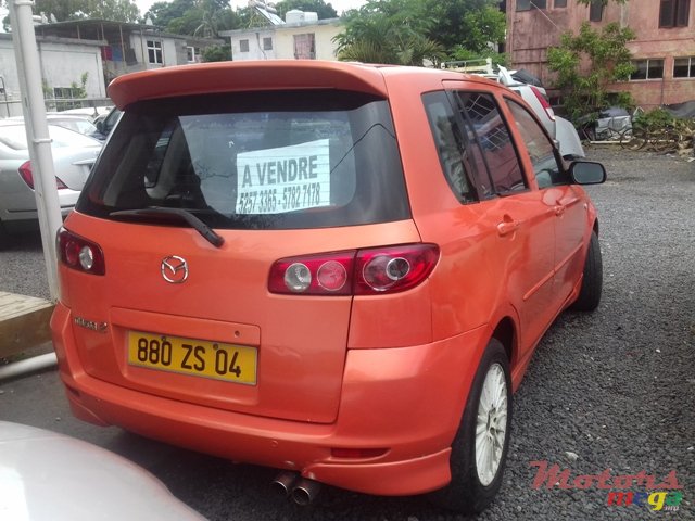 2004' Mazda 2 photo #3