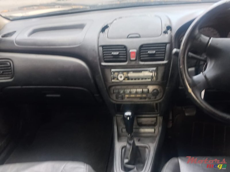 2005' Nissan Sunny photo #3