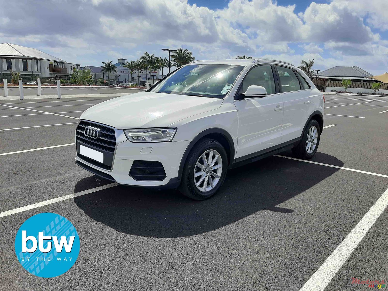 2017' Audi Q3 photo #2